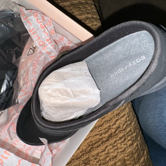 NWT Easy Spirit “Equinox” Black Suede Mules Size 11M - Picture 4 of 7